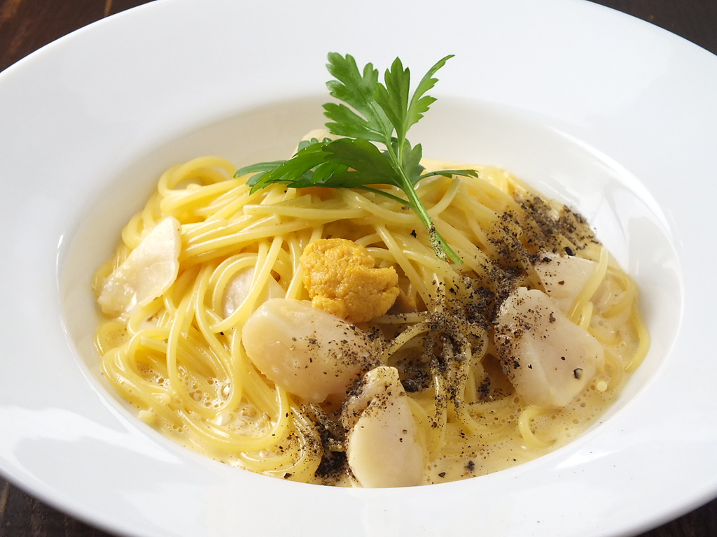 一度食べたら忘れられない。北海うにと帆立のカルボナーラ♪