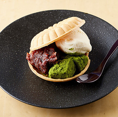 抹茶わらび餅のアイスもな花