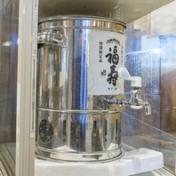 料理に寄り添う一杯。蔵元から届く、搾りたての「福寿」