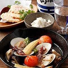 ホタルイカと蛤の太白ゴマ油アヒージョ
