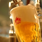 当店で使用しているビールサーバーは注ぎながら泡を作るという特別な仕組み★すっきりとした雑味のない生ビールに仕上げます♪