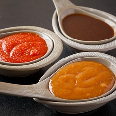 秘伝の『自家製味噌』が決め手。長時間熟成の深見とコクの写真