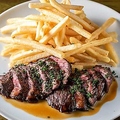 料理メニュー写真&nbsp;牛サーロインステーキ　フレンチフライ添え