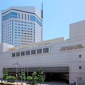 【 高松駅徒歩1分 】ウォーターフロントに立つホテル。JR、ことでん、フェリー、バスターミナルとアクセス抜群です。