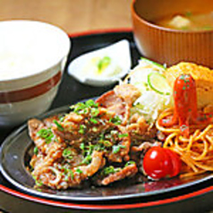 三元豚のから揚げと京風だし巻き定食