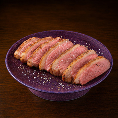 鴨肉黒コショウ焼き
