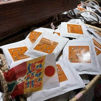 ブルンジの恵みを届けるinokawaショップ併設