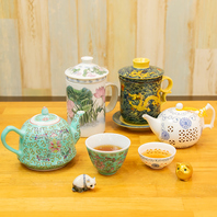 【こだわりの茶器で楽しむ厳選した中国茶】