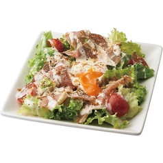 生ハムと半熟卵のシーザーサラダ【Caesar Salad】