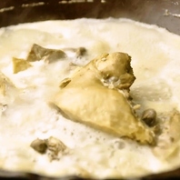 阿波尾鶏の鶏ガラ40羽を8時間かけて炊いた絶品スープ！