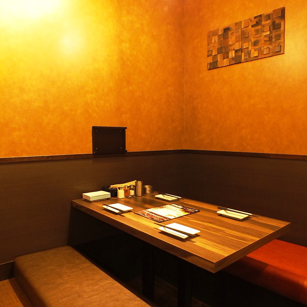 ≪三軒茶屋駅より徒歩2分!!≫木を基調とした、カフェ感覚の店内でゆったりと♪