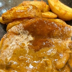 皮つき豚バラ肉の赤ワイン煮