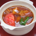 料理メニュー写真 牛ばら肉と野菜の中華風トマト煮込み