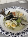 料理メニュー写真 本日の鮮魚と新鮮な貝のアクアパッツァ（余ったスープで〆のリゾットorパスタ ＋550円）