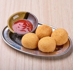 チーズボール(4個)