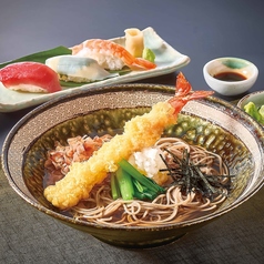 大海老天おろしそばと寿司3貫