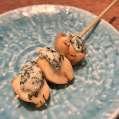 つぶ貝ガーリックバター串