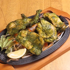 ハリヤリタンドリーチキン ティッカ Hariyali Tandoori Chicken Tikka 4p