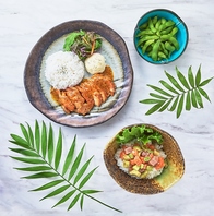 心地よい時間を！食事と会話を楽しむ空間