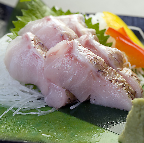 能登の食を金沢駅で楽しめる！新鮮なのどぐろを使った料理と地酒をお楽しみください♪