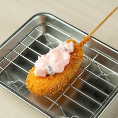 サーモンタルタル串かつ