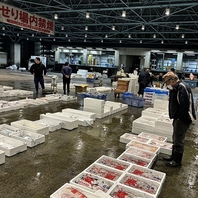 大将が毎朝競り落とす旬の極上鮮魚を最高の状態で提供!!