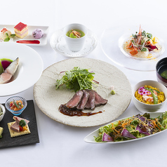 レストラン フィーヌ ゼルブ/シェ トヤのコース写真