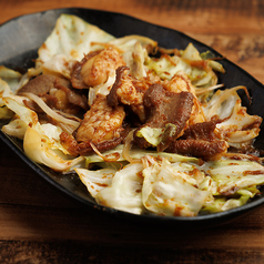 国産牛ホルモン鉄板炒め