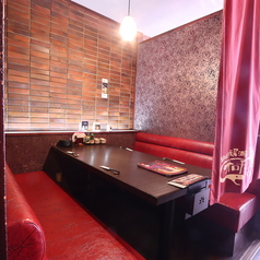 洋風個室です☆6人様まで大丈夫です!デート・コンパ・子連れ・ファミリー・接待どんなシーンでも合います。