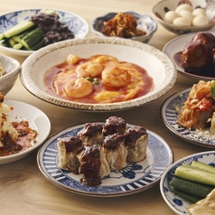 遊び心あふれるドリンクラインナップ