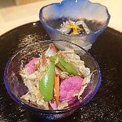 和だしで作るとリンゴ酢のピクルス