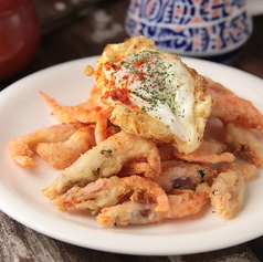 甘エビのフリット　フライドエッグ乗せ