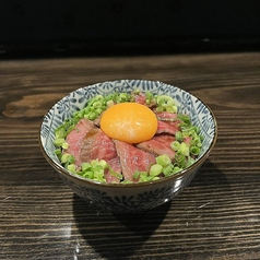 至福の山形牛贅沢丼　肉50g