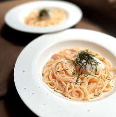 温泉卵と刻み海苔ぶっかけの明太子パスタ