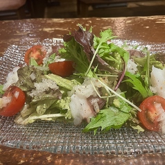 タコと水菜のガーリックレモンカルパッチョ