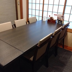 ゆったりとくつろげるお座敷席もございます。各種ご宴会もお気軽にご相談下さい。