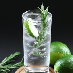 ROSEMARY GIN TONIC　[ ローズマリー ジントニック]