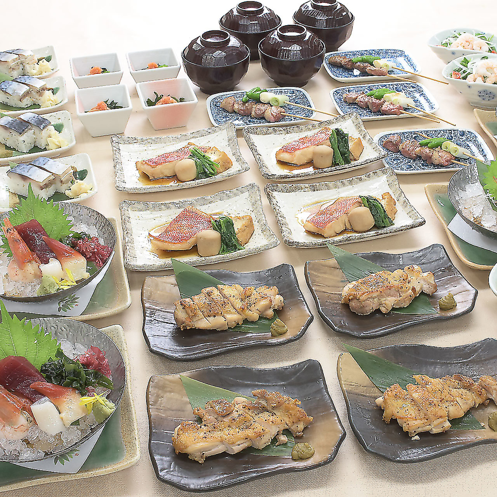 各種ご宴会にぴったりの2時間飲み放題付コースもございます！ご予算やお好みに合わせてどうぞ♪