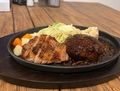 料理メニュー写真&nbsp;チキン×ハンバーグ 180g