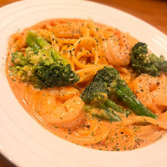 海老とブロッコリーのトマトクリーム