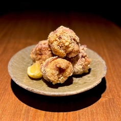 Giant Juicy Fried Chicken "Gankotsu Karaage"（1pc）