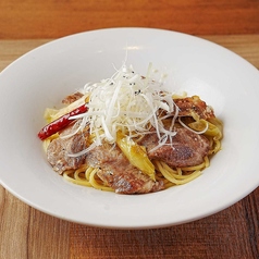 イベリコ豚と焼き葱のゆず胡椒パスタ