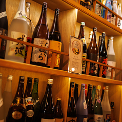 ずらりと並ぶ銘酒たち！日本酒・焼酎好き必見