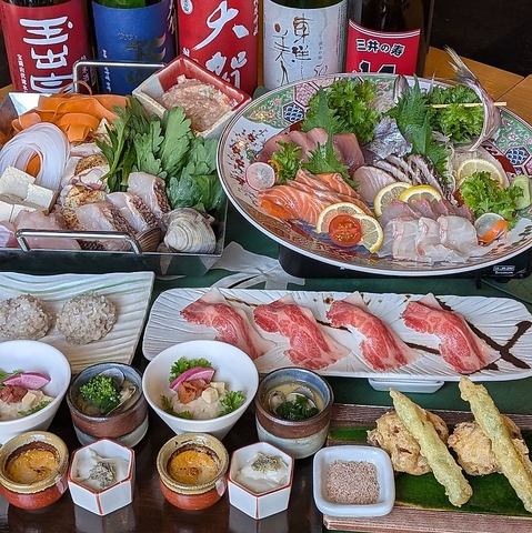 新鮮な魚介類と、地元大賀酒造様の日本酒