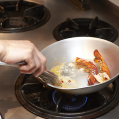 甲殻類を使用したパスタやビストロメニューが自慢★