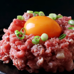 マトン塩ユッケ