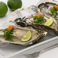 活 生牡蠣 3個(季節限定)