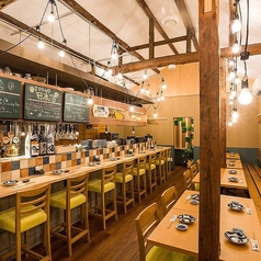 大人数でのご宴会時には店内を貸切でご利用いただけます！貸切をご希望のお客様は「貸切コース」でぜひご予約ください。各種宴会や同窓会、打ち上げなど、団体でのご利用にぴったりです♪