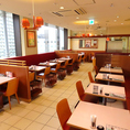 明るく清潔感のある店内で楽しい時間をお過ごしください！