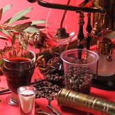 BARはお酒だけ…なんて思ってないでしょうか。当店では夜CAFEとしてもご利用いただけます。コーヒーとデザートの組み合わせなんかも至福のひと時になるのでは…。